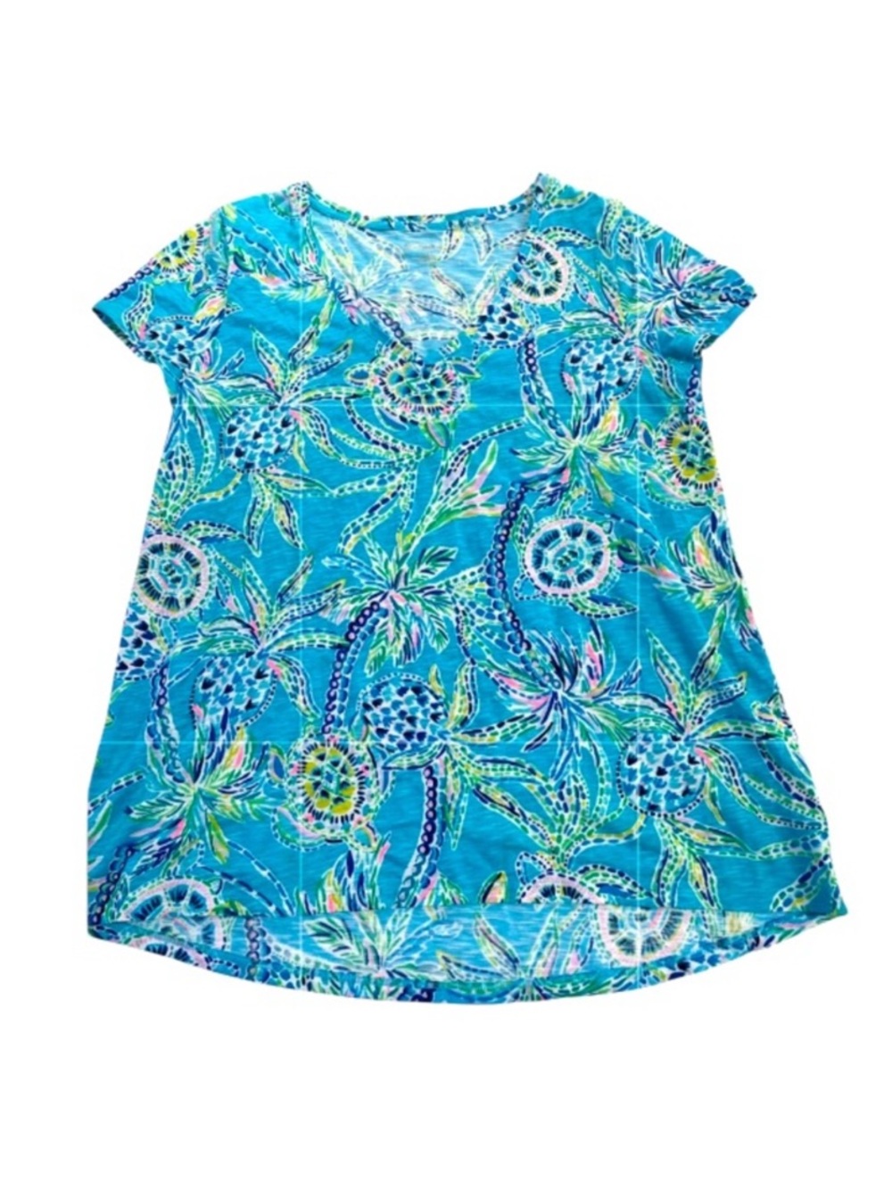 Lilly Pulitzer Bermuda Blue Turtle Etta V Neck Top M - Picture 3 of 7